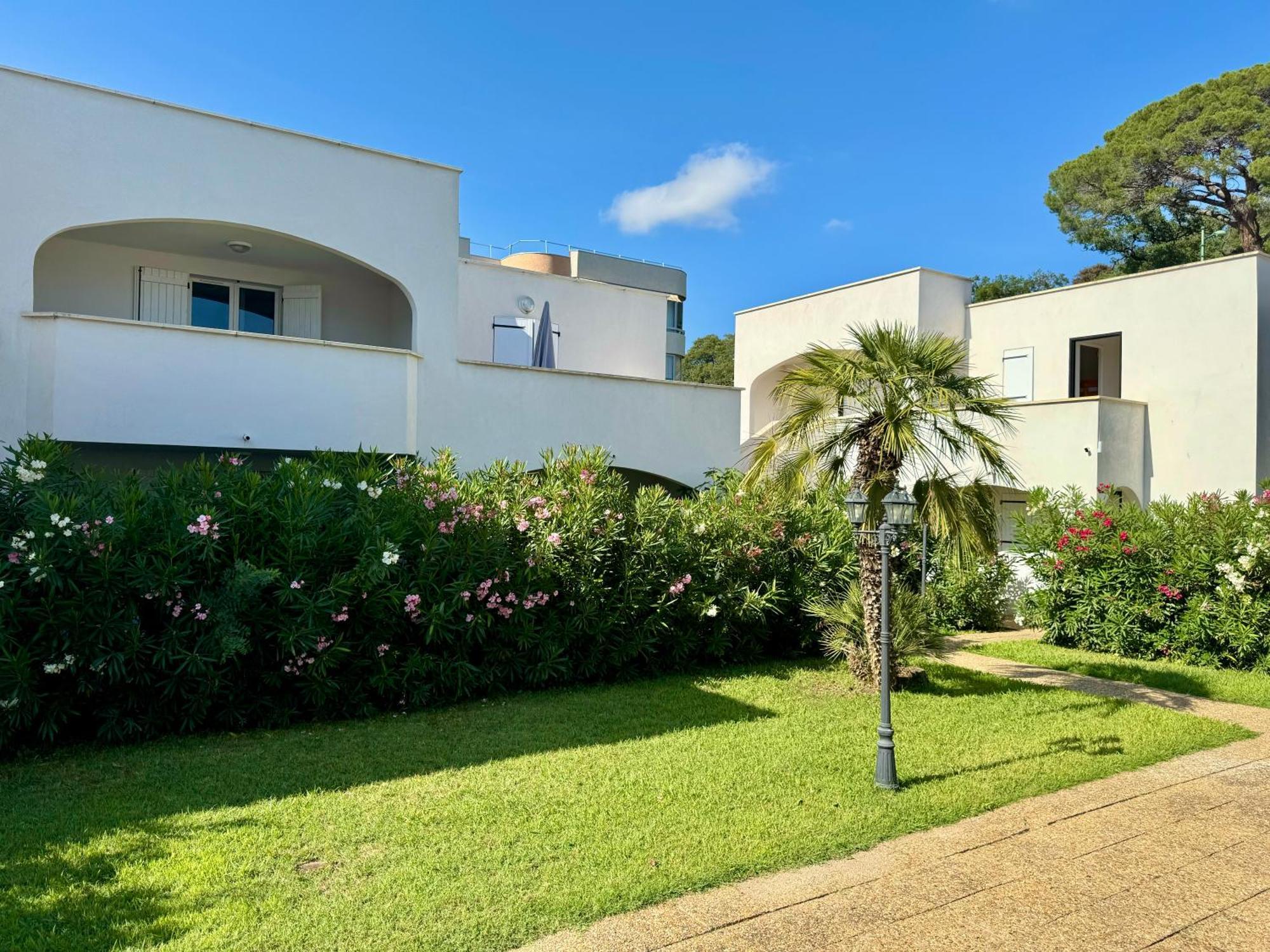 Beach Cannes Bungalows ル·カネ 部屋 写真