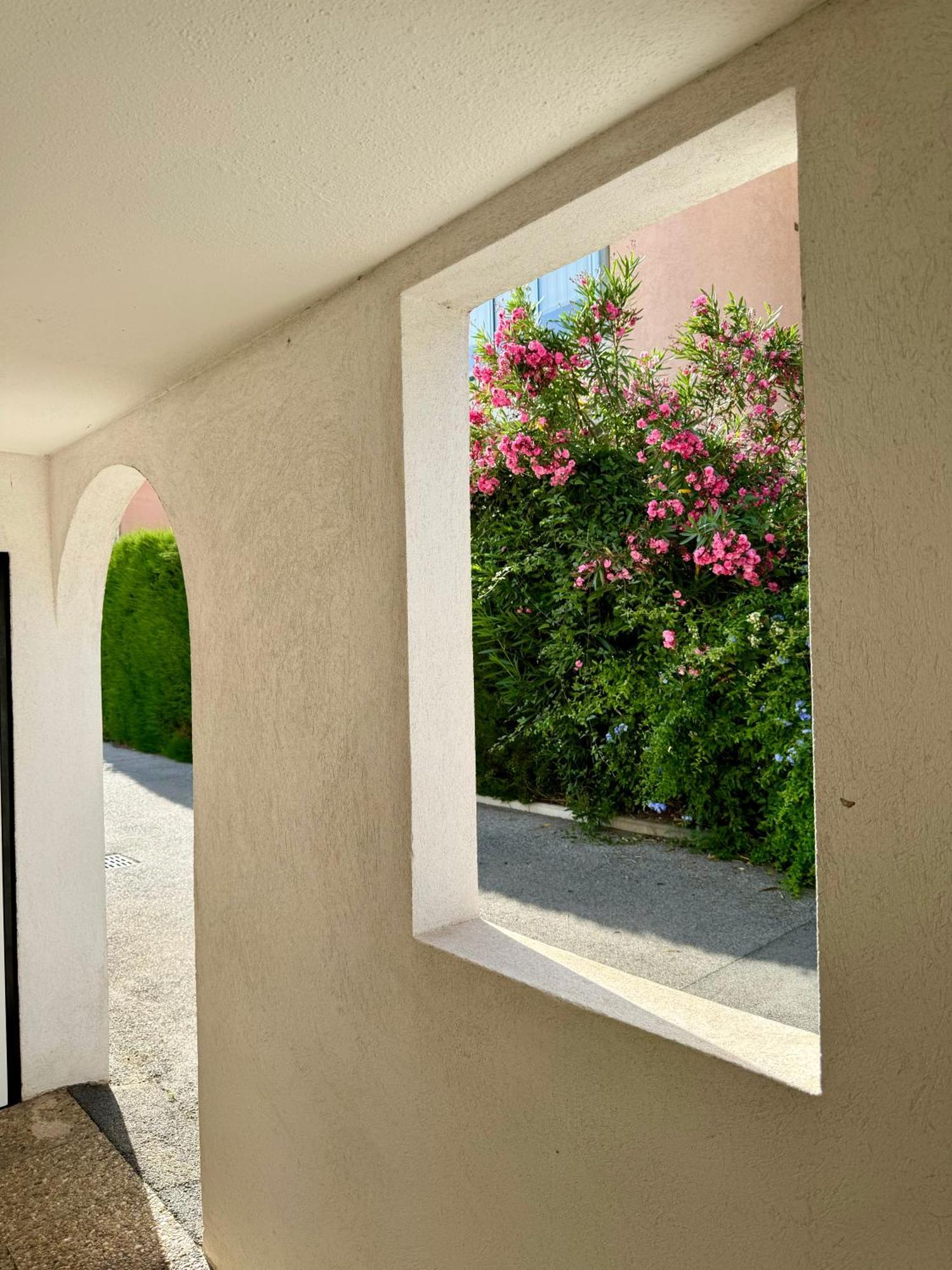 Beach Cannes Bungalows ル·カネ エクステリア 写真