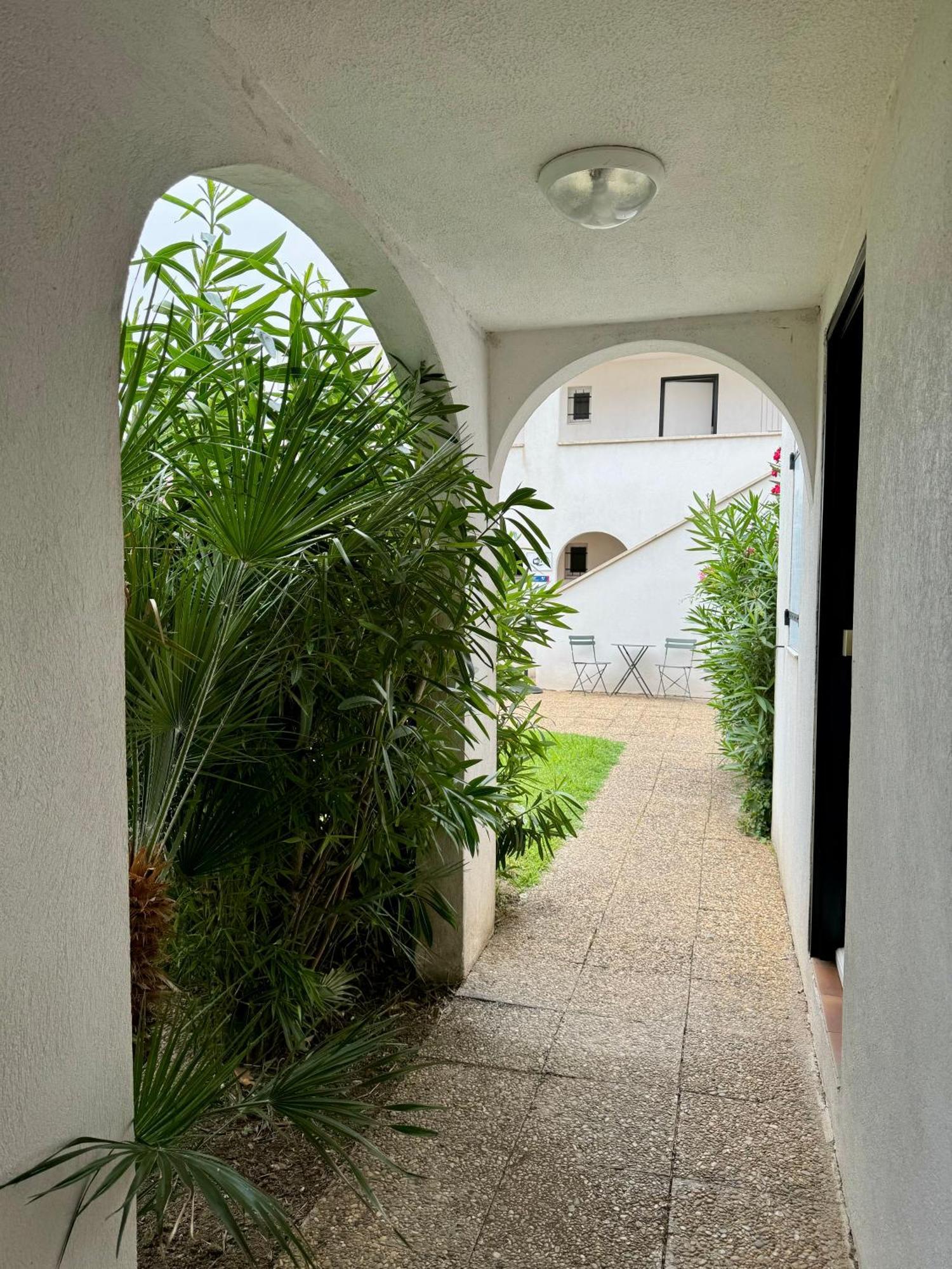 Beach Cannes Bungalows ル·カネ エクステリア 写真